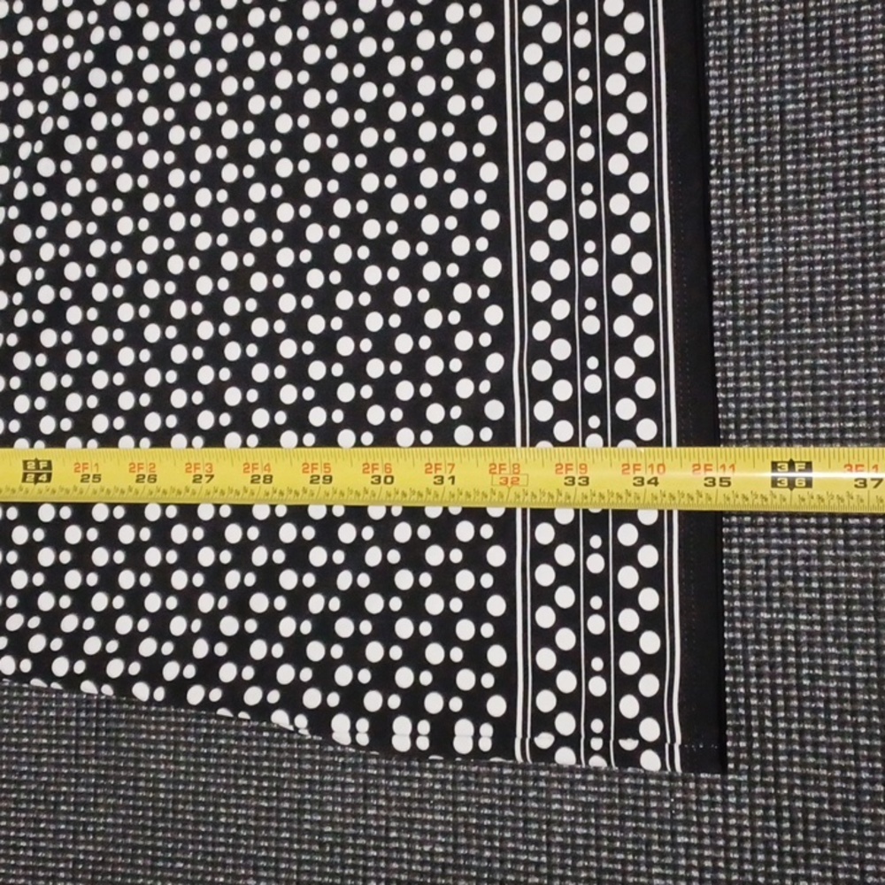 NWT Medium black & white dress, light weight. Special Occasion. Classy. Dressy. - Picture 14 of 16